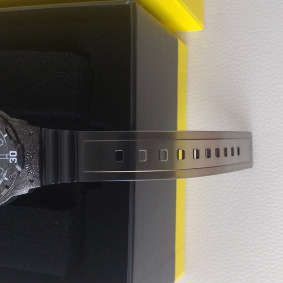 Invicta Watch - Picture 13 of 17